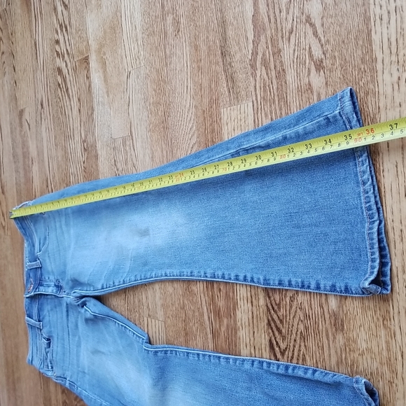 (4) American Eagle Light Wash Kick Boot Super Stretch Extra Short Jeans - Picture 10 of 11